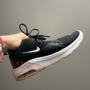 Nike Air Max Motion